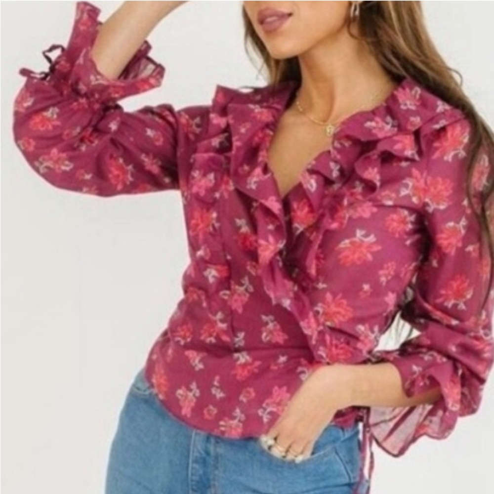 Free People Amanda Floral Print Ruffle Wrap V- Neck Top Size Medium